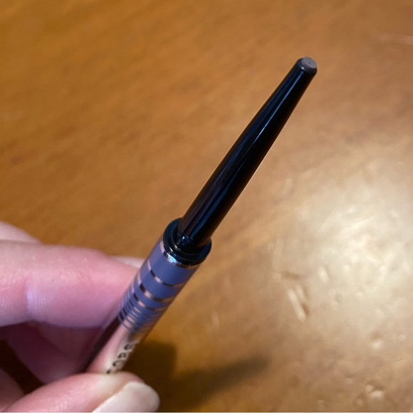 Marc Jacobs Fineliner Eyeliner Dove Affair - Picture 8 of 16